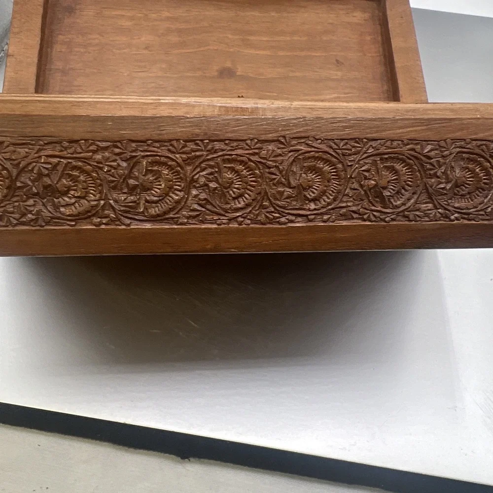 Vintage Hand Carved Wooden Box gateway of indiabombay unique gift cool jewelry b